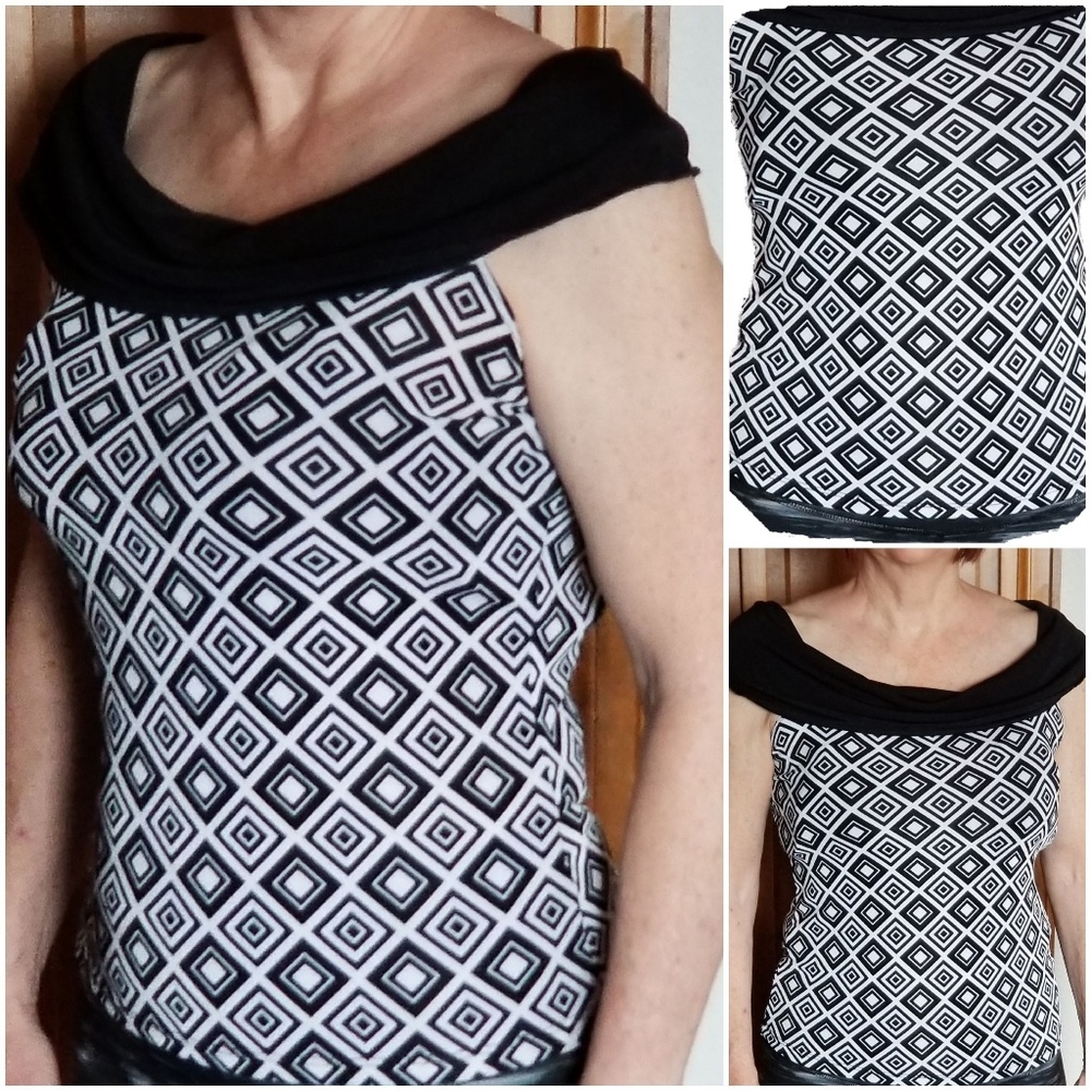 Great black & white print top